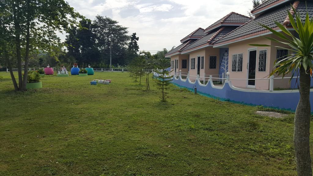 เพลินลมชมดาว Hotel บ้านคา ภายนอก รูปภาพ